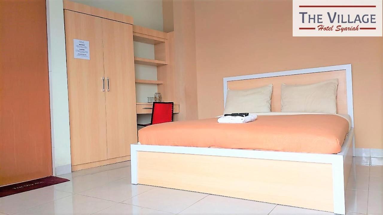 Hotel The Village Syariah Pekanbaru Bagian luar foto